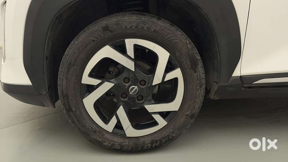 Nissan Magnite 1.0 Xv Premium Turbo Cvt, 2021, Petrol