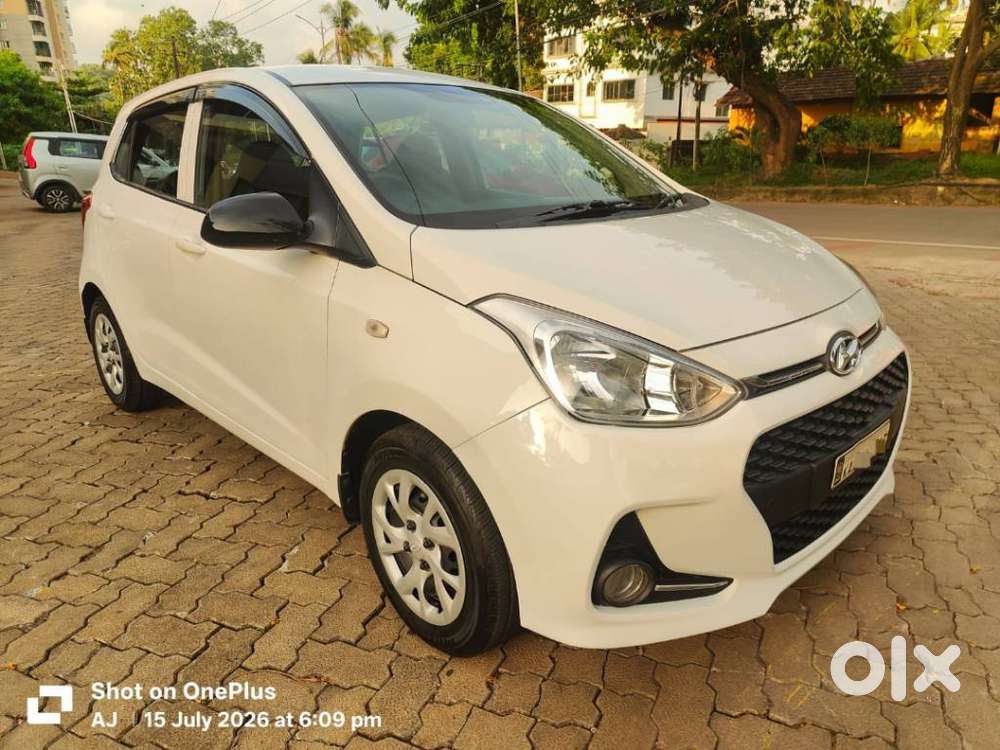 Hyundai Grand I10 Sportz Edition, 2017, Petrol