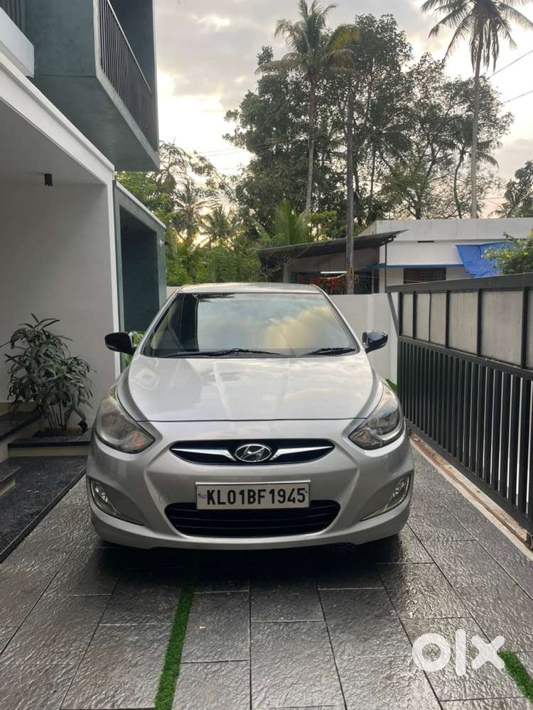 Hyundai Verna 2012 Petrol 52000 Km Driven