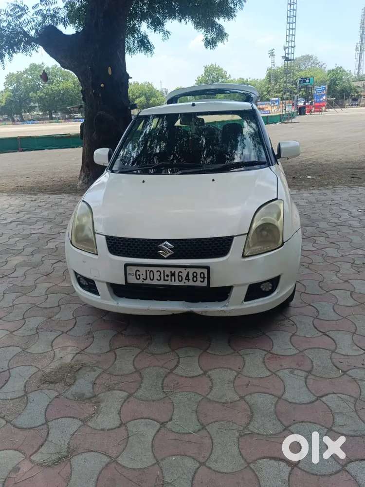 Maruti Suzuki Swift 2007 Cng & Hybrids 85000 Km Driven