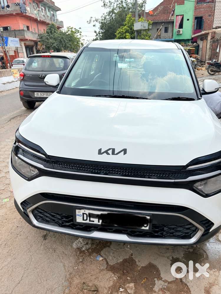 Kia Carens Petrol Manual 2025