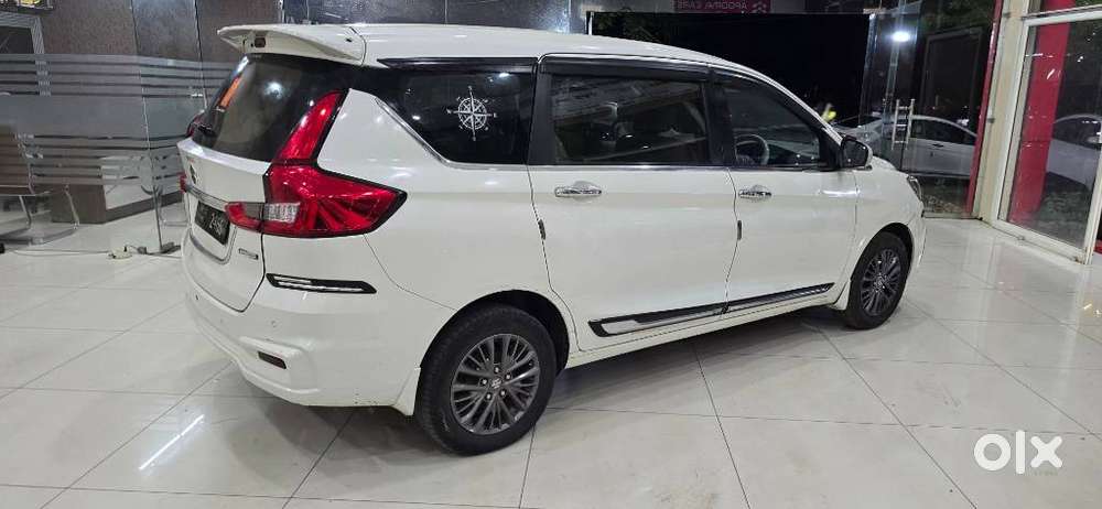 Maruti Suzuki Ertiga Zxi At, 2021, Petrol