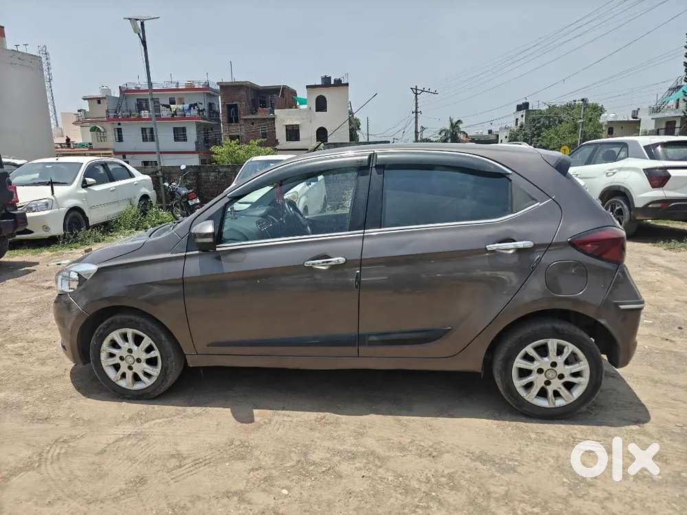 Tata Tiago Xz