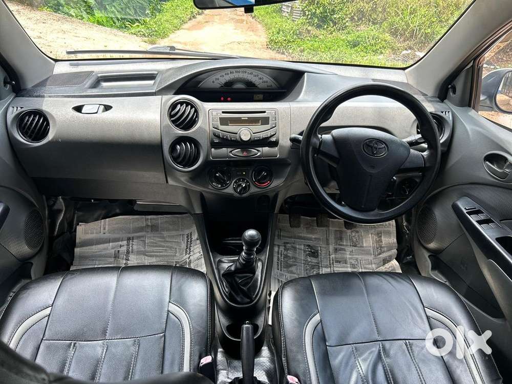 Toyota Etios 2012 Diesel 139000 Km Driven