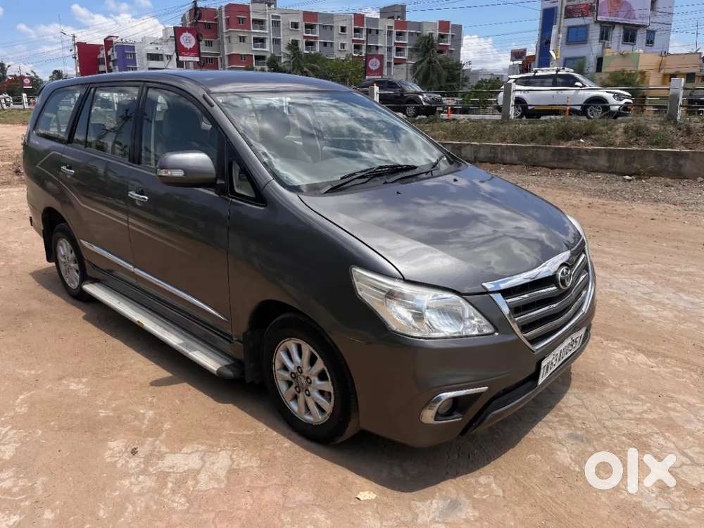 Toyota Innova 2.5 Zx Diesel 7 Seater Bsiii, 2014, Diesel