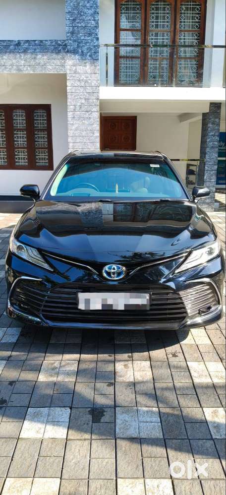 Toyota Camry Hybrid 2024 Year