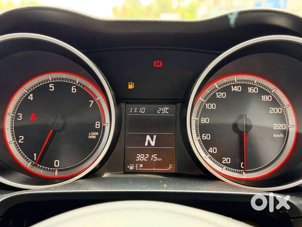 Maruti Suzuki Swift Amt Vxi, 2018, Petrol