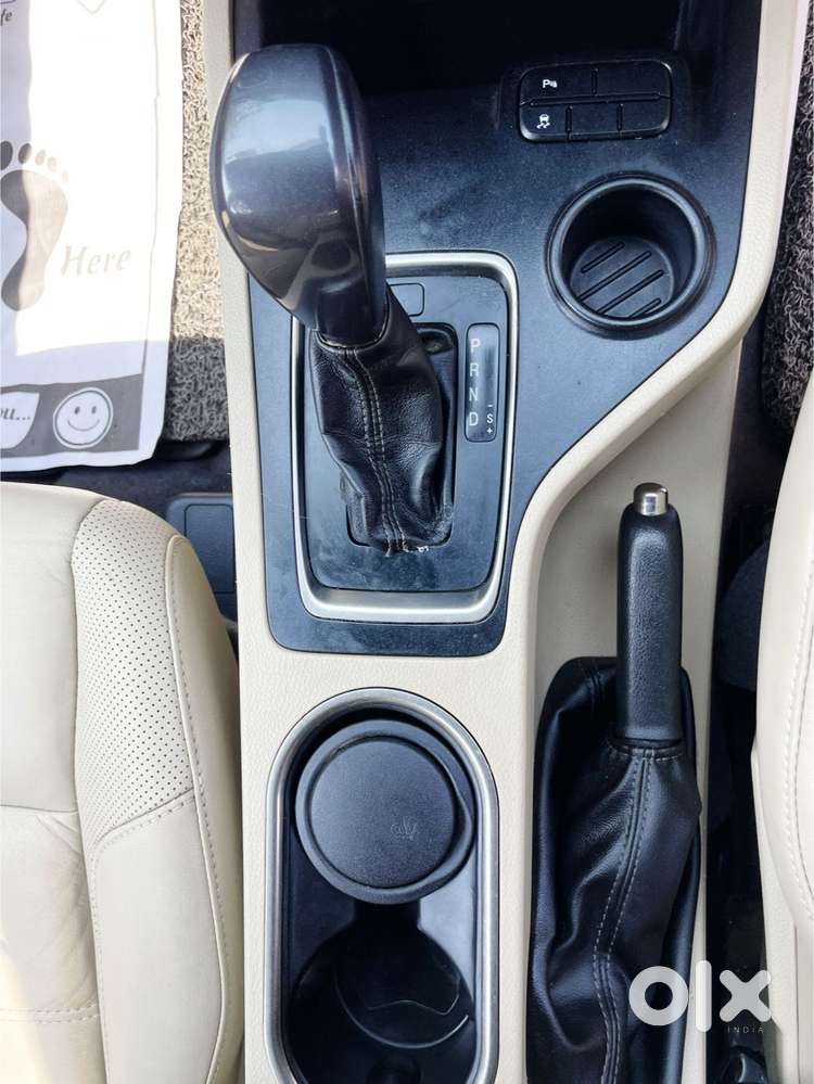 Ford Endeavour 2.2 Titanium At 4x2, 2016, Diesel