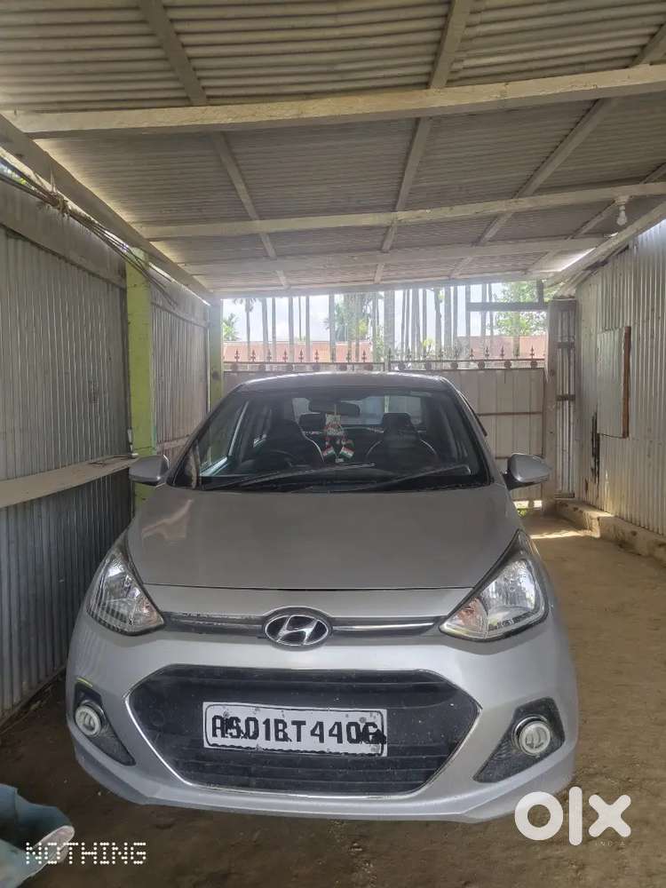 Hyundai Grand I10 Petrol 2015 Variant