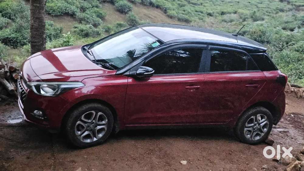 Hyundai I20 Manual Petrol Variet 29800 Kilometers. 585000 Only