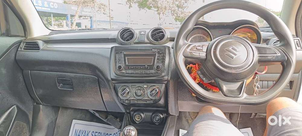 Maruti Suzuki Swift Vxi + Manual, 2020, Petrol