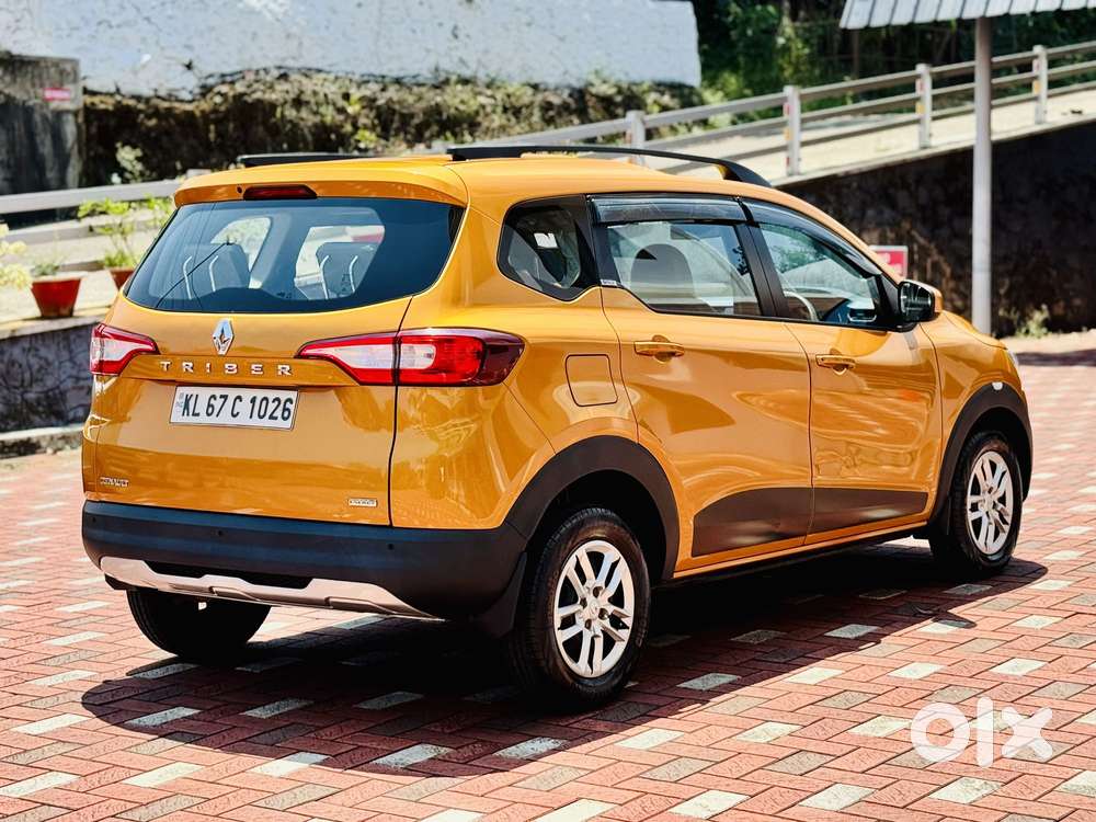 Renault Triber Rxt, 2020, Petrol