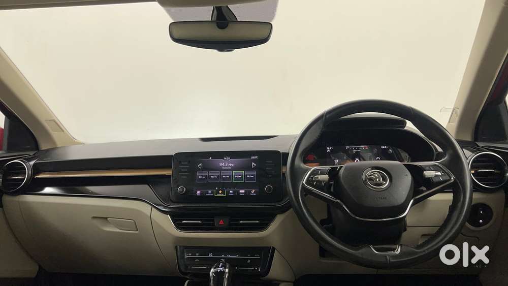Skoda Slavia Style 1.5l Tsi Dsg, 2023, Petrol