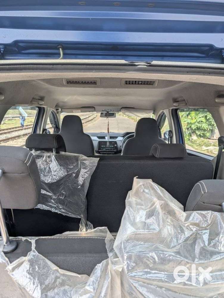 Renault Triber Rxz, 2020, Petrol