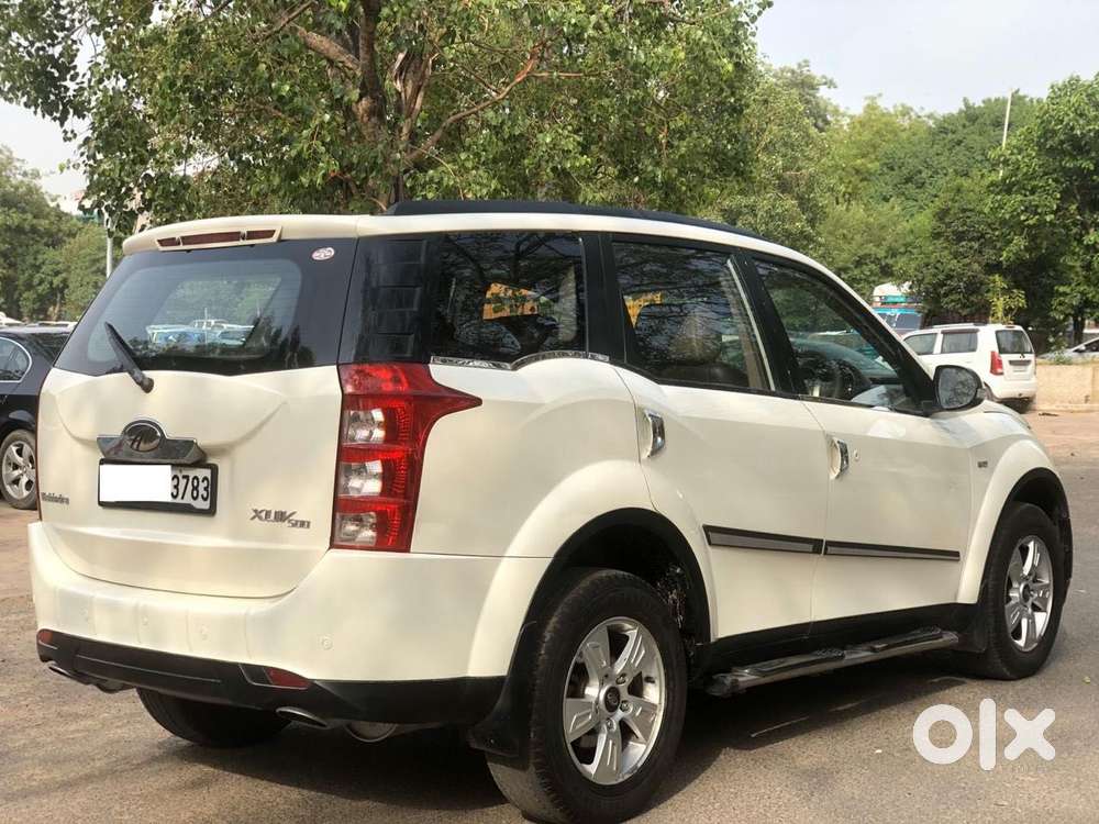 Mahindra Xuv500 W8 Dual Tone, 2015, Diesel