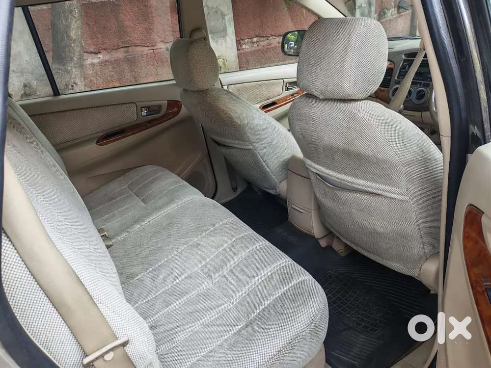 Toyota Innova 2008 V 8 Str Diesel 269000km