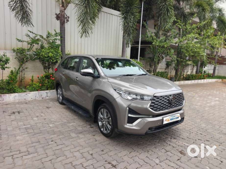 Toyota Innova Hycross 2.0 Zx (o) Hybrid 7 Str, 2024, Petrol