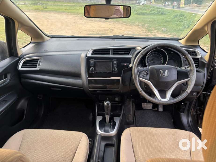 Honda Jazz V Cvt, 2016, Petrol