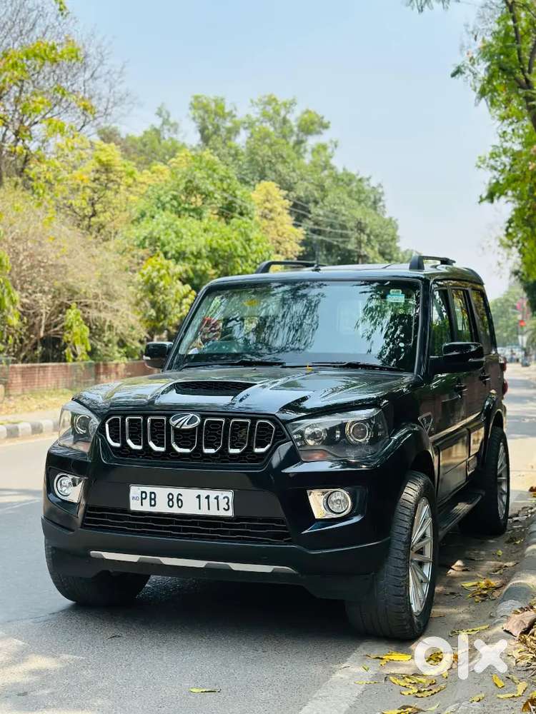 Mahindra Scorpio 2022 Diesel 72000 Km Driven
