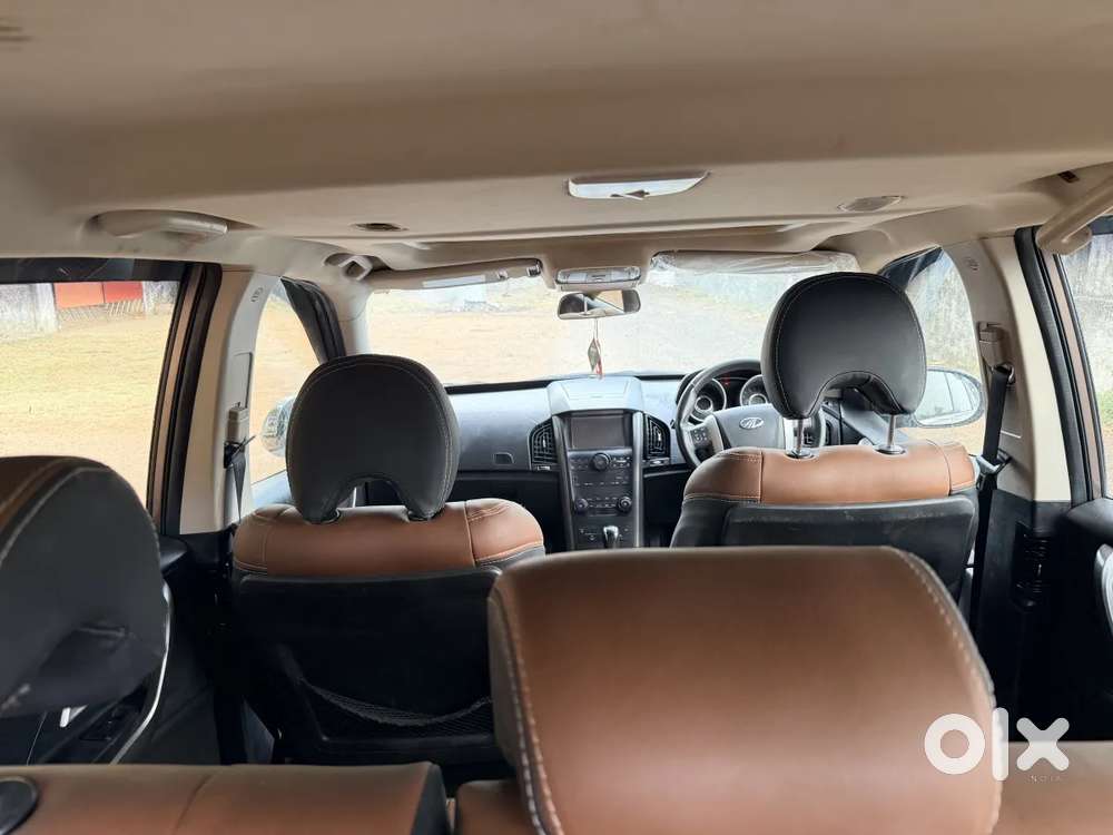 Mahindra Xuv500 At W10 Fwd, 2017, Diesel