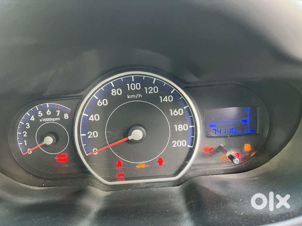 Hyundai I10 Sportz 1.1l, 2012, Petrol