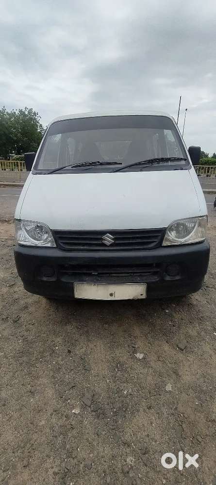 Maruti Suzuki Eeco 2016 Cng  200000 Km Driven