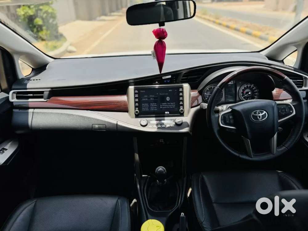 Toyota Innova Crysta [2020-ongoing] 2.4 Zx 7 Str, 2023, Diesel