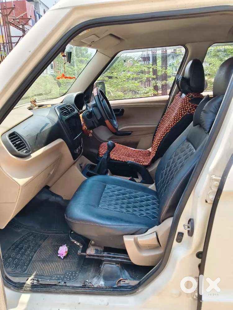 Mahindra Tuv 300 2017 Diesel 150000 Km Driven