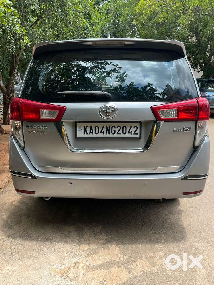 Toyota Innova Crysta 2017