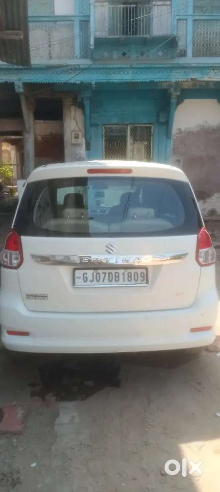 Maruti Suzuki Ertiga 2018 Cng & Hybrids 125000 Km Driven