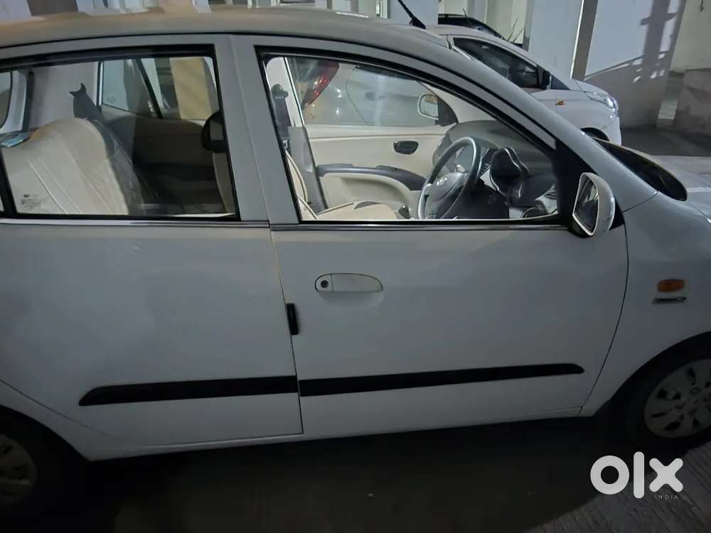 Hyundai I10 2012 Variant Km Driven