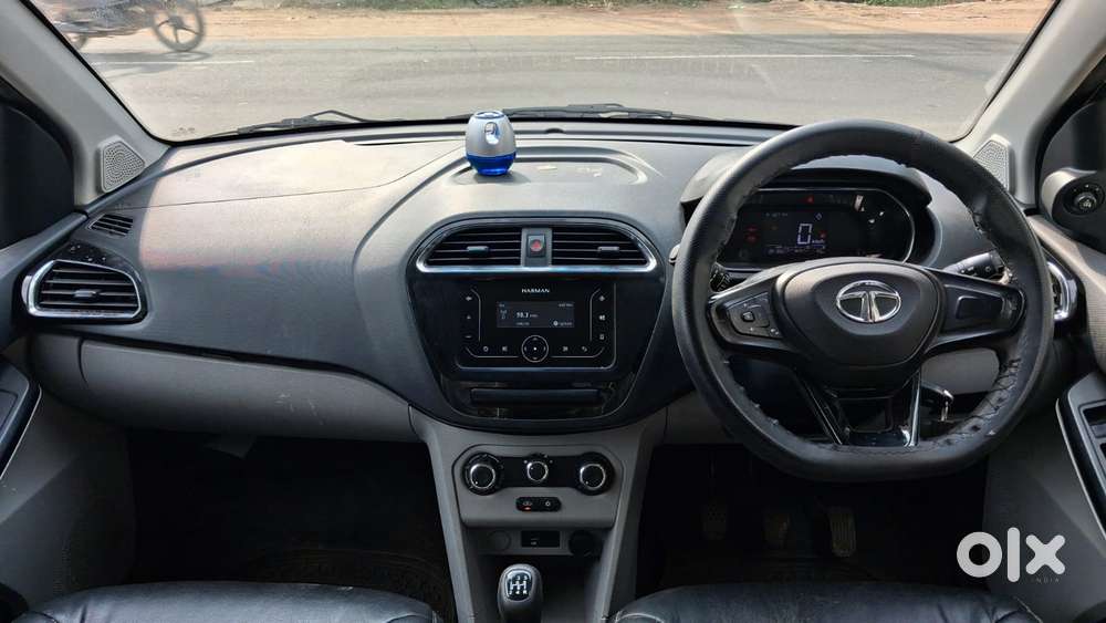 Tata Tigor 1.2 Revotron Xt, 2022, Petrol