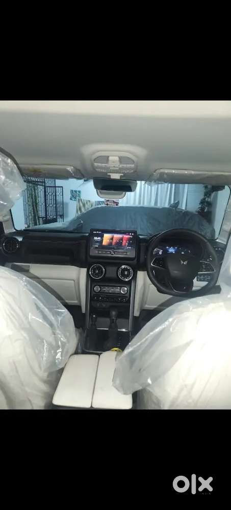 Mahindra Thar Roxx Diesel 2025