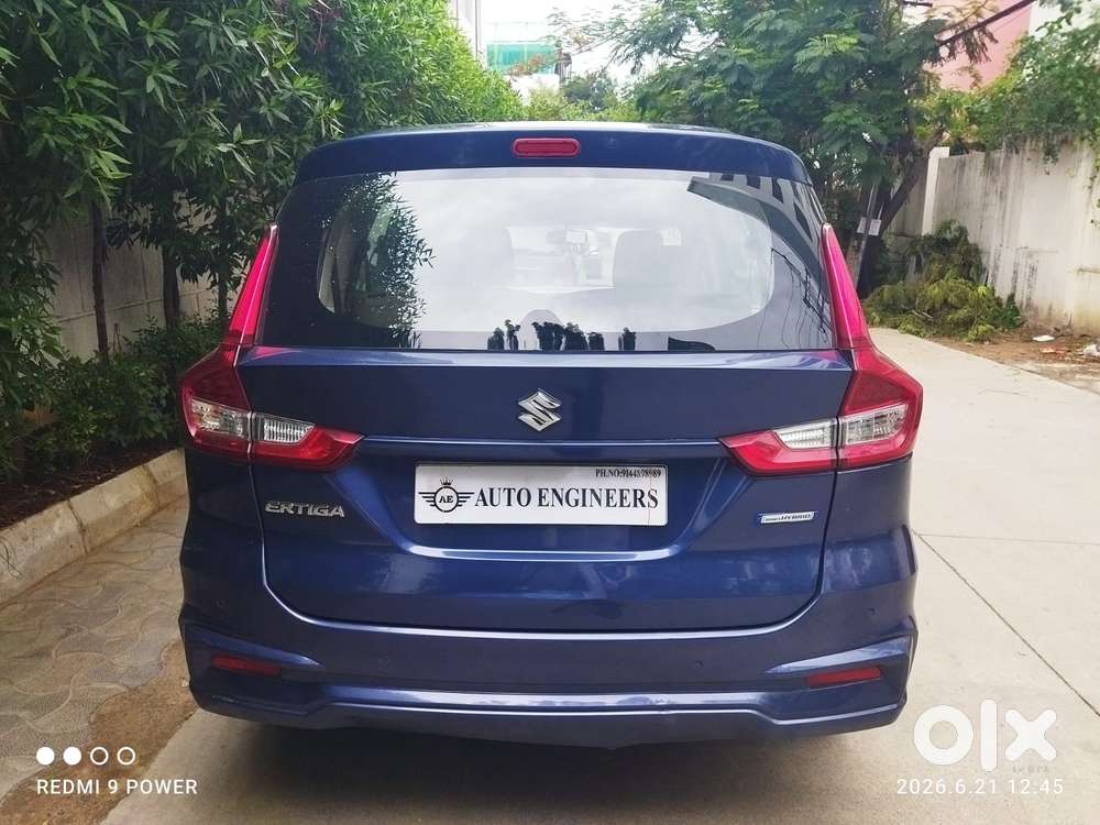 Maruti Suzuki Ertiga Vxi At Petrol, 2021, Petrol