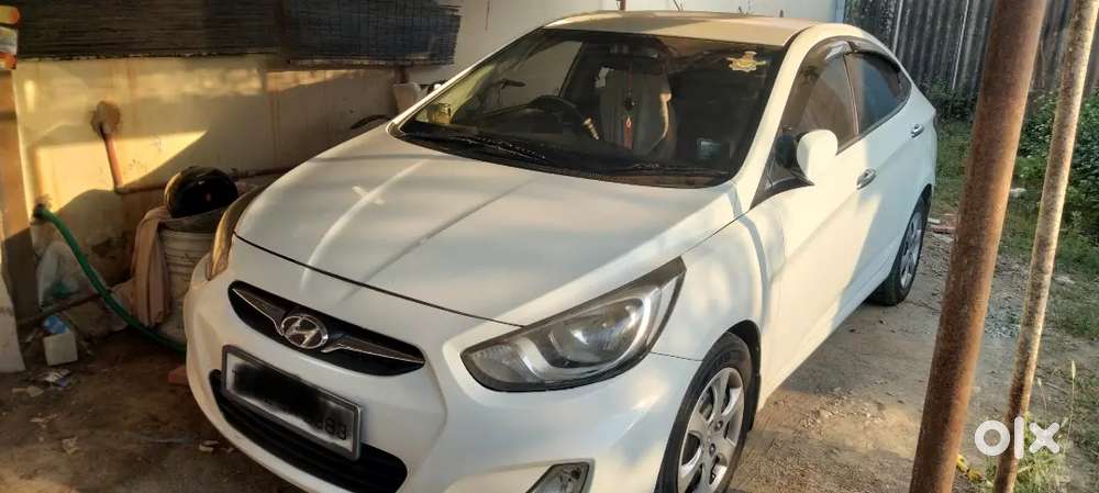 Nice Car Good Performance In Long Drive Good Malige 22 To 24