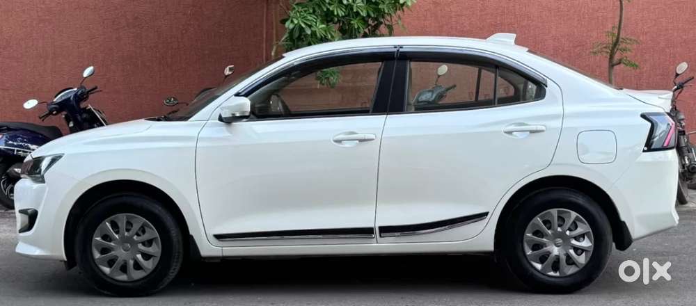 Maruti Suzuki Dzire Vxi Ags, 2026, Petrol