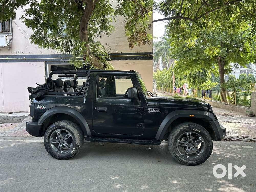 Mahindra Thar Lx Convertible Top Diesel Mt 4wd, 2022, Diesel