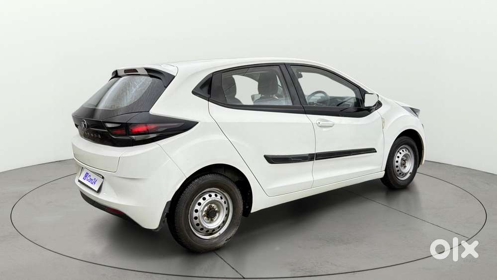 Tata Altroz 1.2 Xe, 2021, Cng & Hybrids