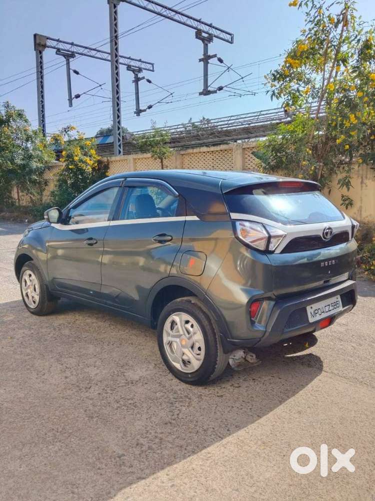 Tata Nexon 1.5 Revotorq Xz Plus Dual Tone, 2020, Petrol