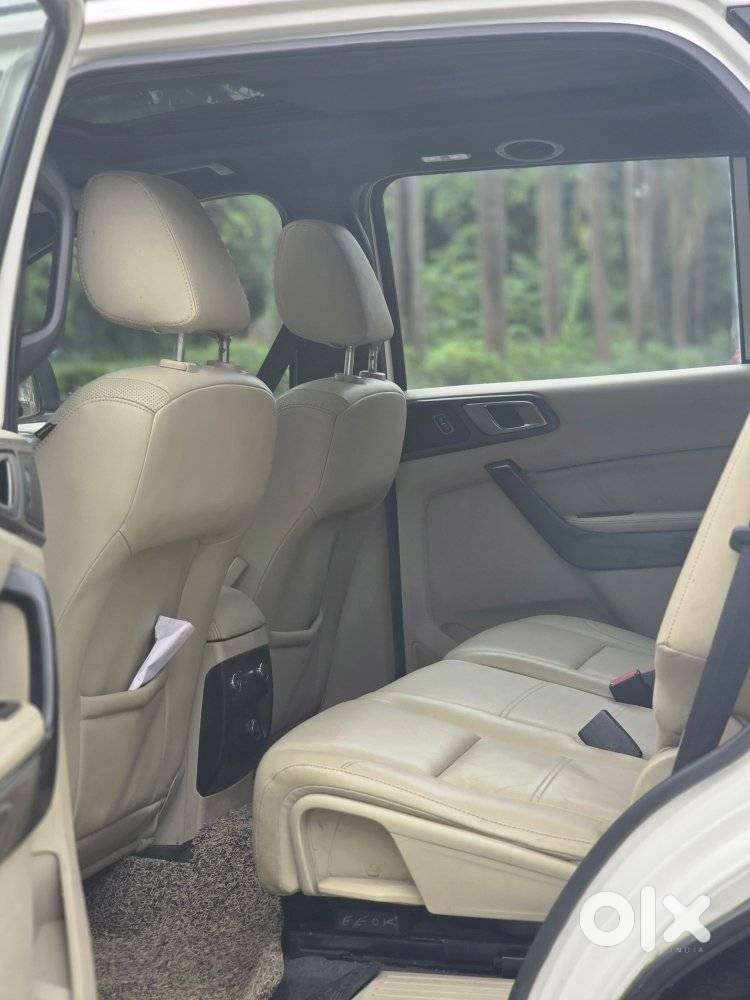 Ford Endeavour 3.2 Titanium 4x4 At, 2017, Diesel