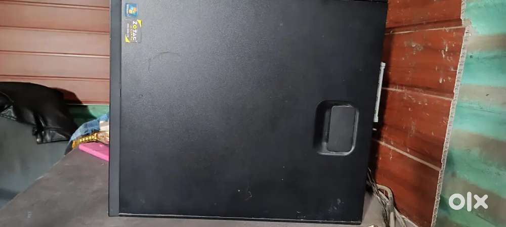15000. Cpu i 7 8GB RAM 4GB grafic card