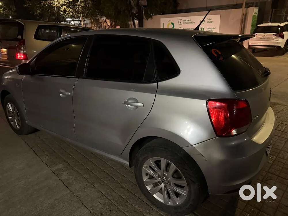 Volkswagen Polo 2015 Diesel Well Maintained Highline 1.5 Tdi