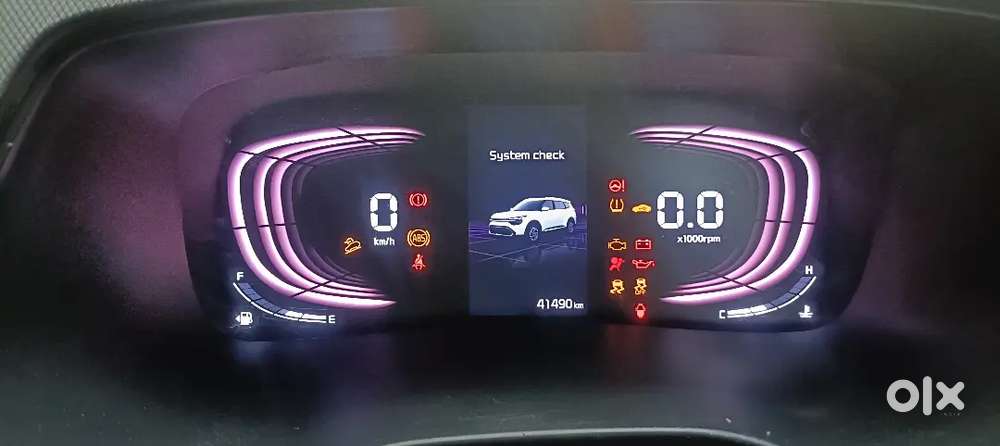 Kia Carens 2022 Diesel Well Maintained