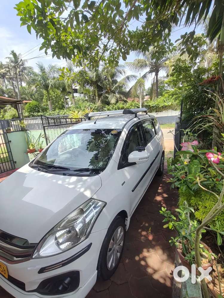 Maruti Suzuki Ertiga Diesel For Sale - White