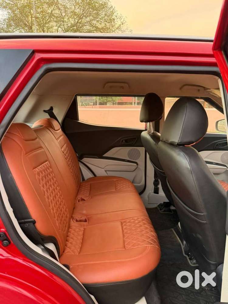 Mahindra Xuv300 W4, 2022, Petrol