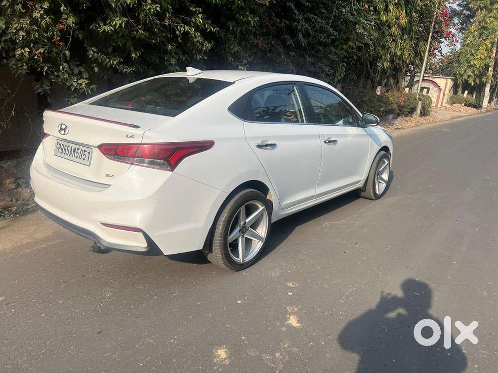 Hyundai Verna 2017