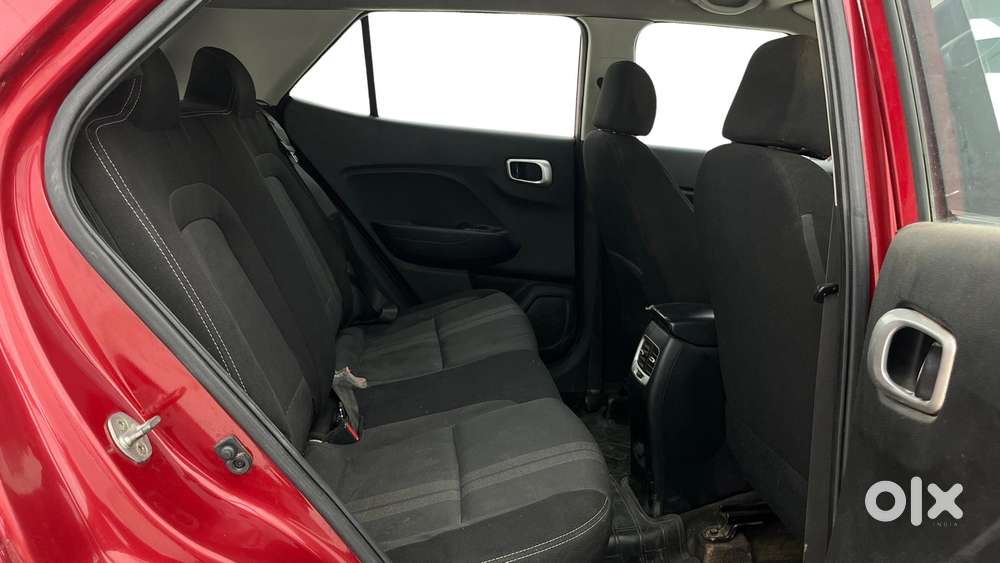Hyundai Venue 1.2 S Plus, 2021, Petrol