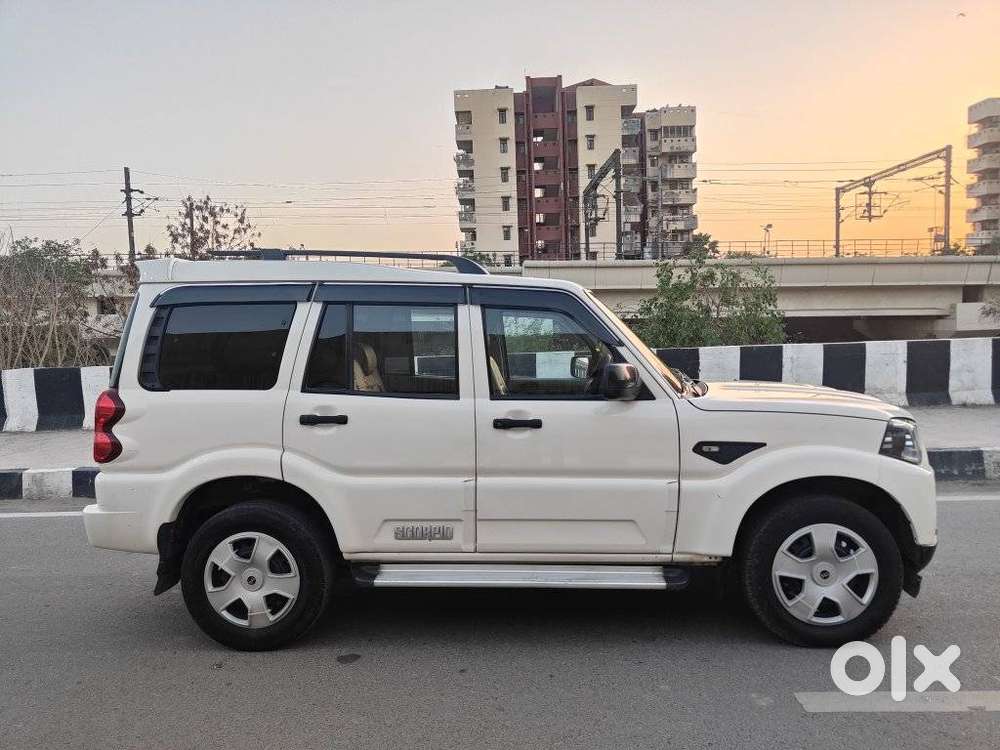 Mahindra Scorpio S5, 2018, Diesel