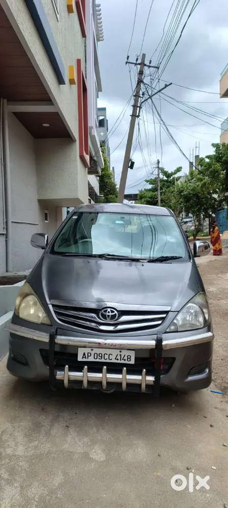 Toyota Innova Diesel 2011 2nd Owner