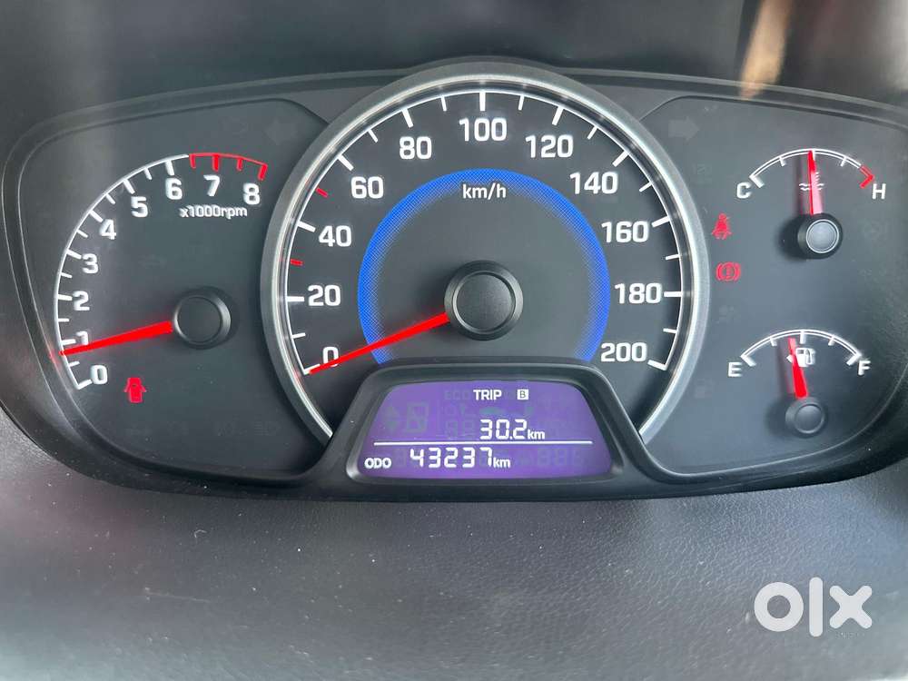 Hyundai Grand I10 2013-2016 Asta, 2013, Petrol